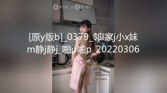 约了两个年轻嫩嫩小美女到家里