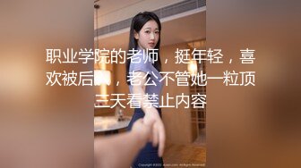 36E童颜巨乳美妞，两个车灯这么大，全裸诱惑无毛美穴，手指扣入搞得很湿