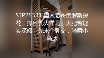 婴儿肥呆萌甜美少女！一脸清纯掏出奶子揉捏！没穿内裤撩起裙子，微毛紧致小穴，掰开特写超诱惑