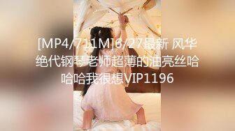 【抖音泄密】24岁贵州大奶少妇【甜一一】完美身材，自慰骚穴，纯天然大白兔好诱人！ (3)